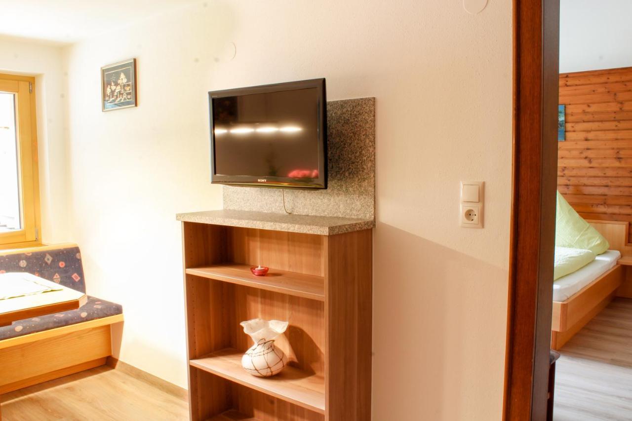Haus Ganeu Apartment Gaschurn Exterior photo